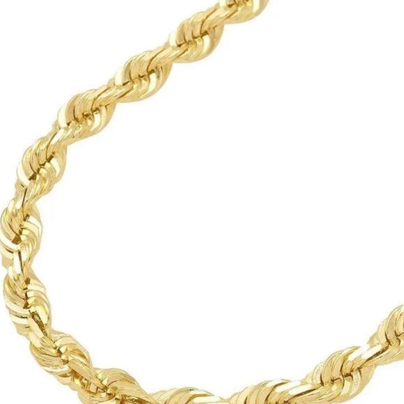 Stunning New 14k Yellow 22” Gold Rope Chain Italy 1.5 grams - Picture 9 of 9